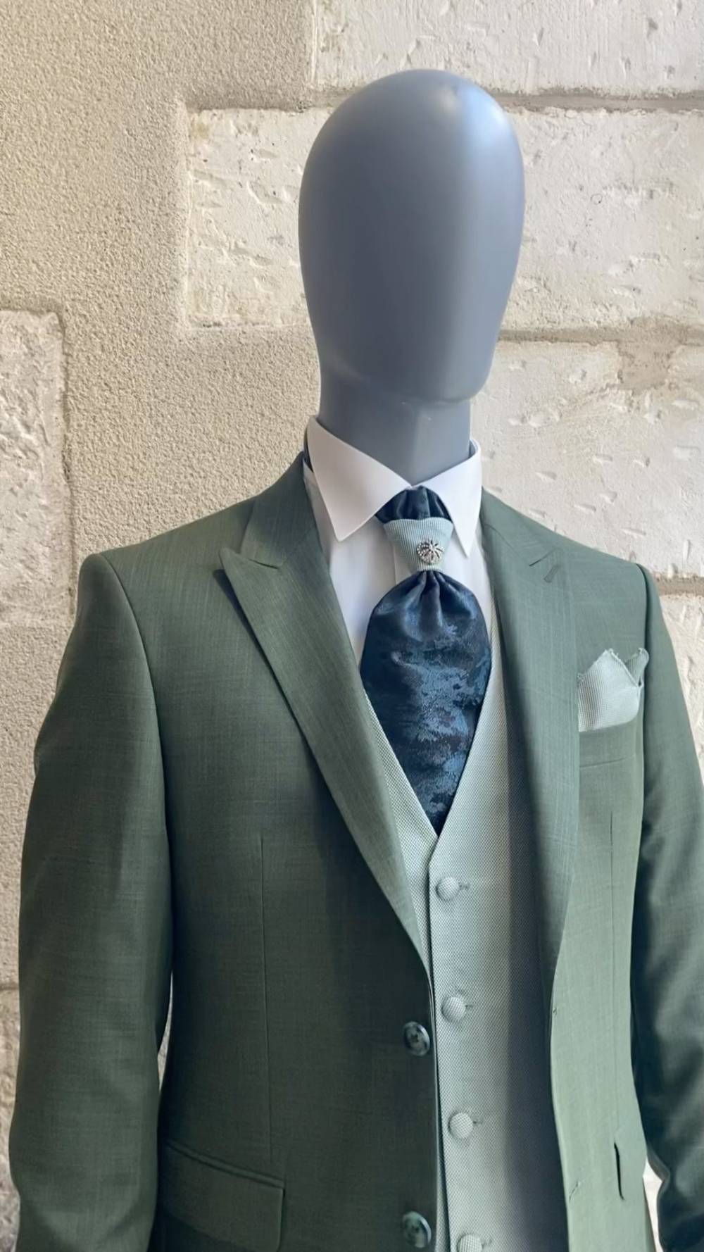 aubrun-mode-home-bourges_les-costumes